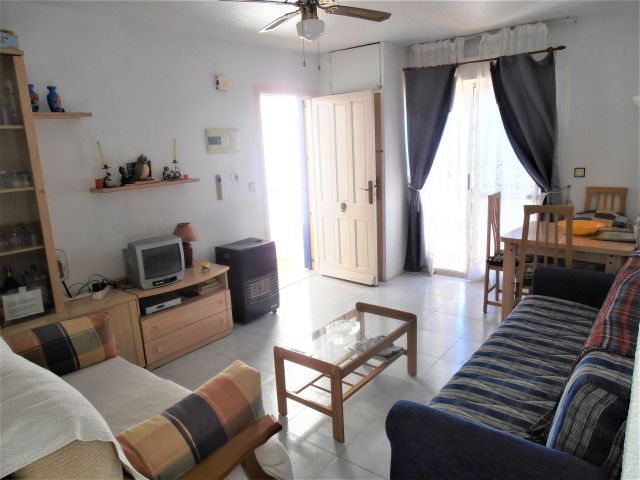 Bungalow en Venta en Alicante (Torrevieja) Ref.:252 Foto 2