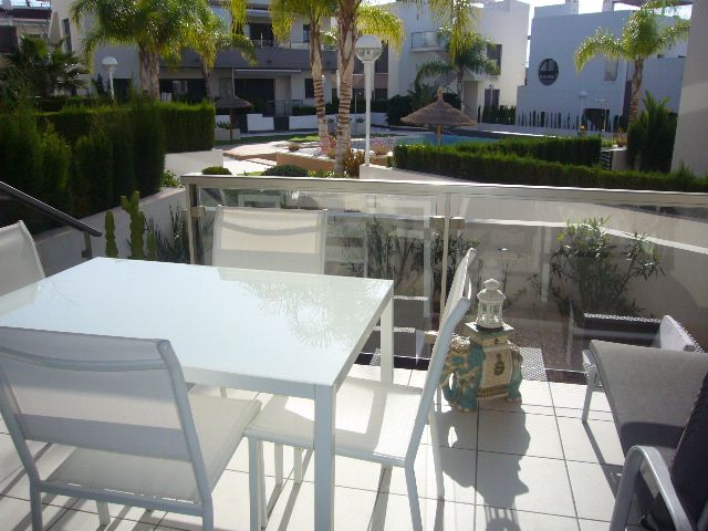 Chalet adosado en Venta en Alicante (Ciudad Quesada) Ref.:180 Foto 3